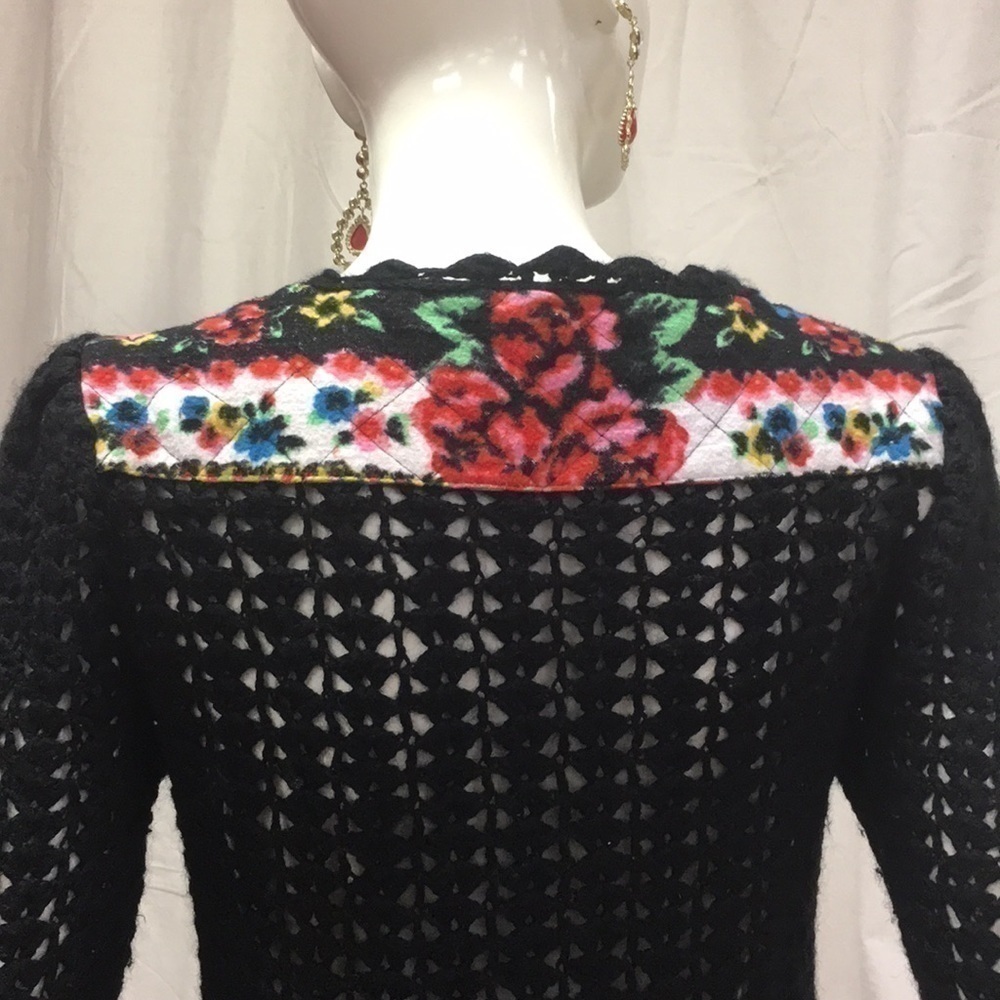 FREE PEOPLE BLACK XS Knit Crochet Sweater Free People GUC - Picture 4 of 8